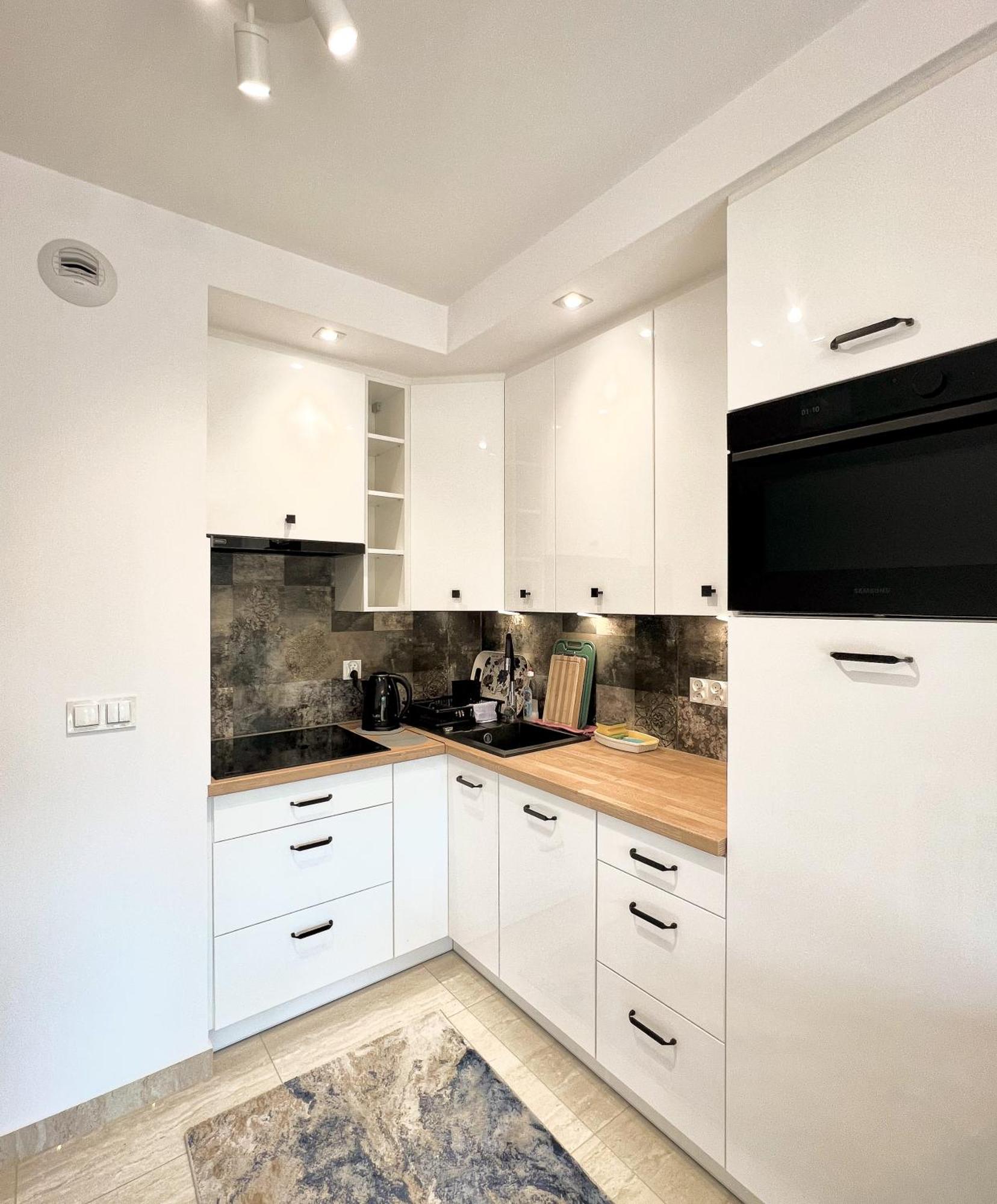 Apartment Cicha 12 - Centrum - Garaz *